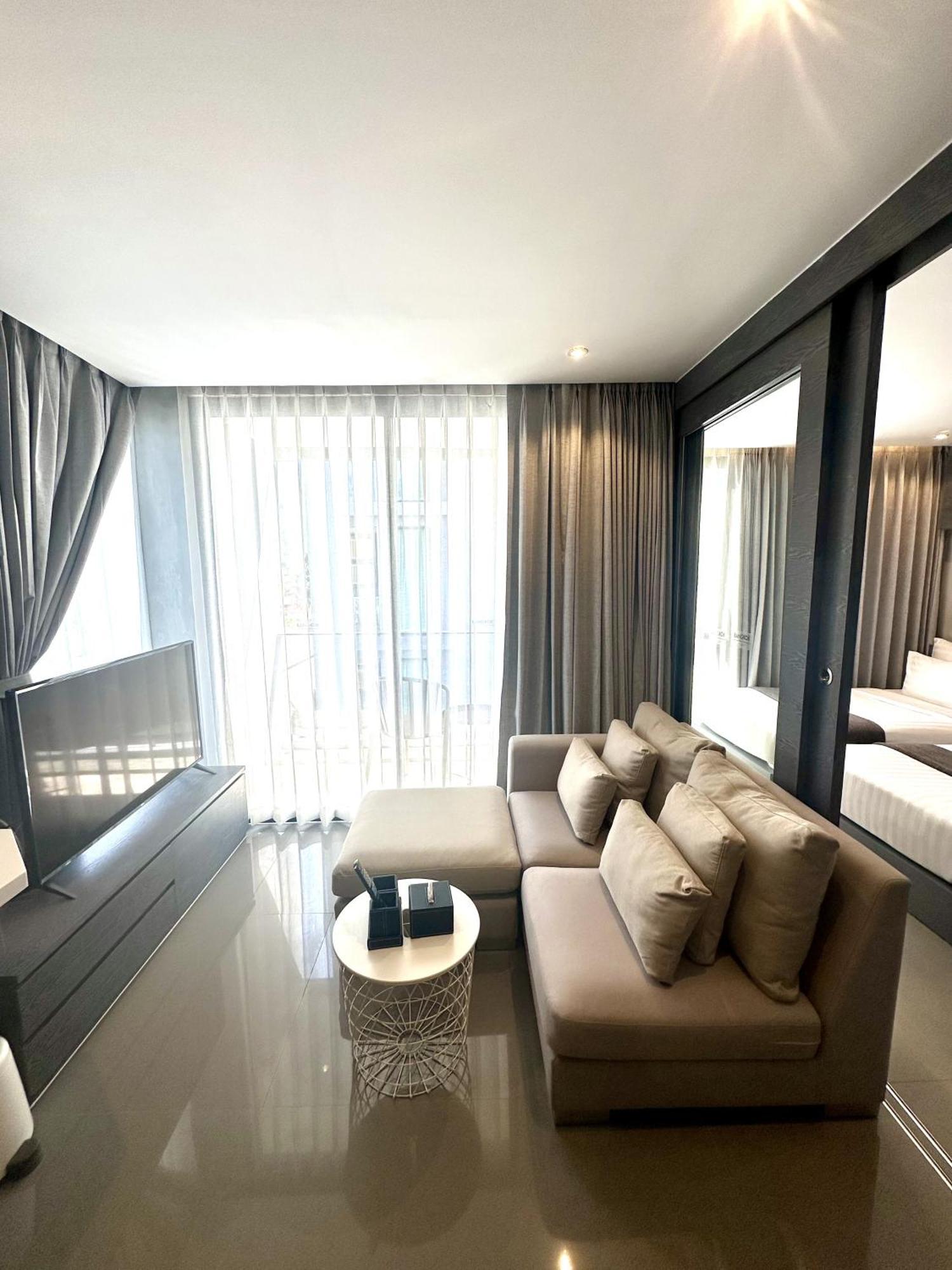 Stylish Apartments Kamala Citygate Exterior photo